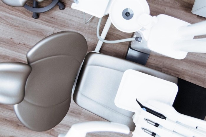 ¿Cómo saber si necesitas implantes dentales?